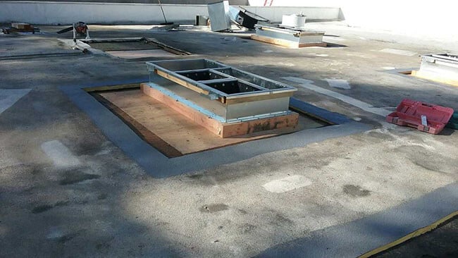 SPF Curb (photo 1)